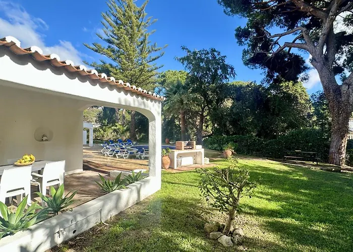 Villa Morocco With Heated Private Pool For 12 Guests In Albufeira