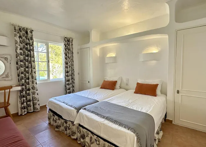 Morocco With Heated Private Pool For 12 Guests In Willa Albufeira